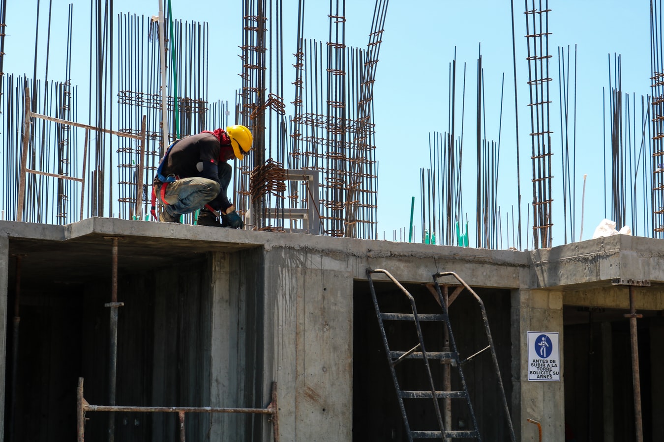 How To Choose The Right Construction Company